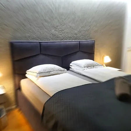 Bl Lakeside Apartmán *