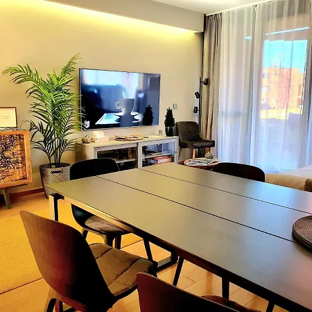 Bl Lakeside Apartmán