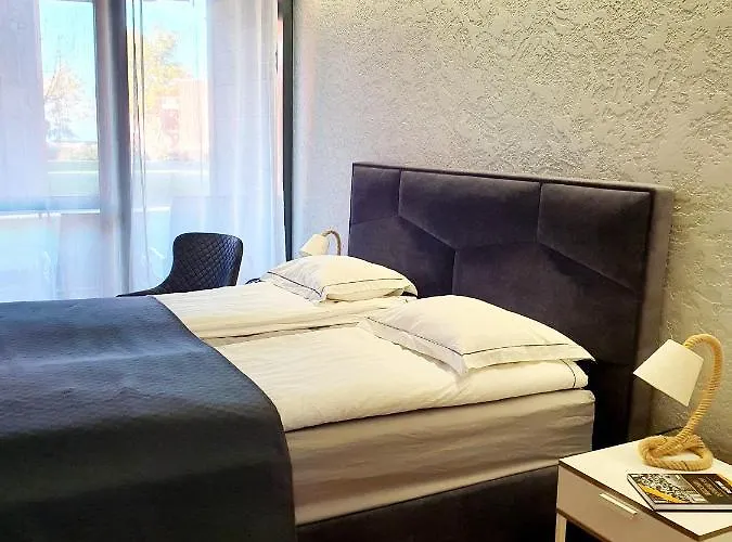 Bl Lakeside Appartement *